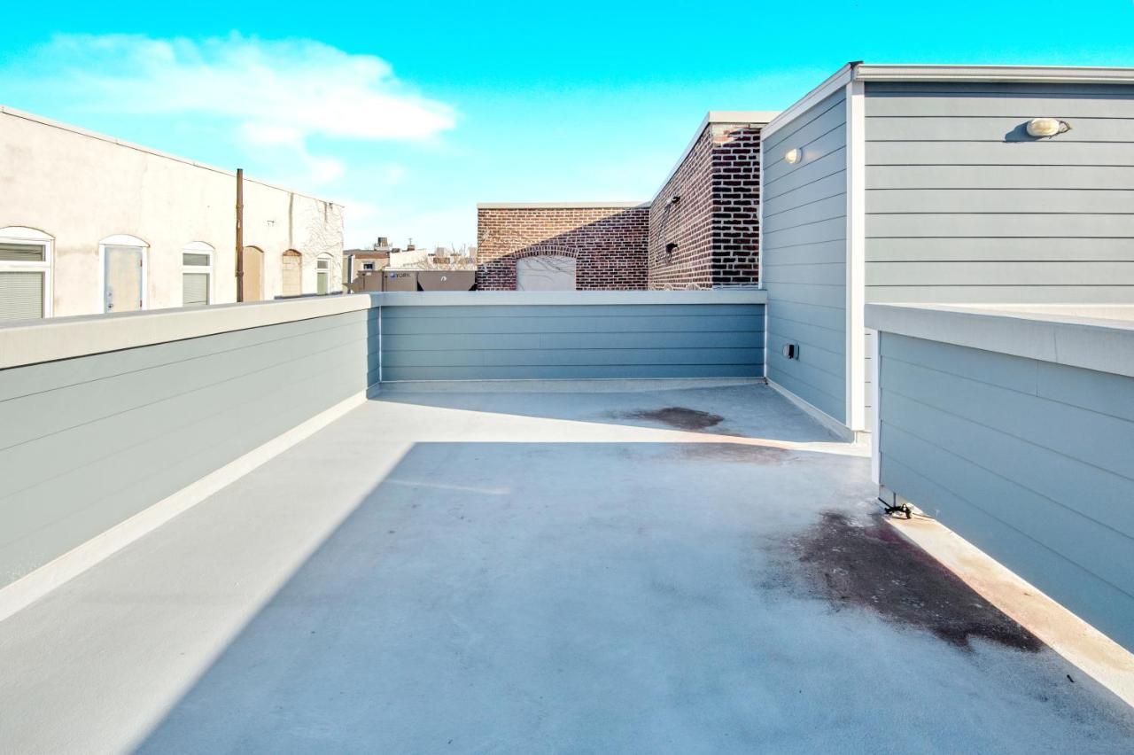 Apartamento Spacious Oasis - Parking, Private Patio & Roofdeck *