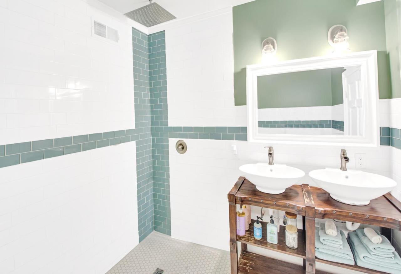 Spacious Oasis - Parking, Private Patio & Roofdeck Filadelfia